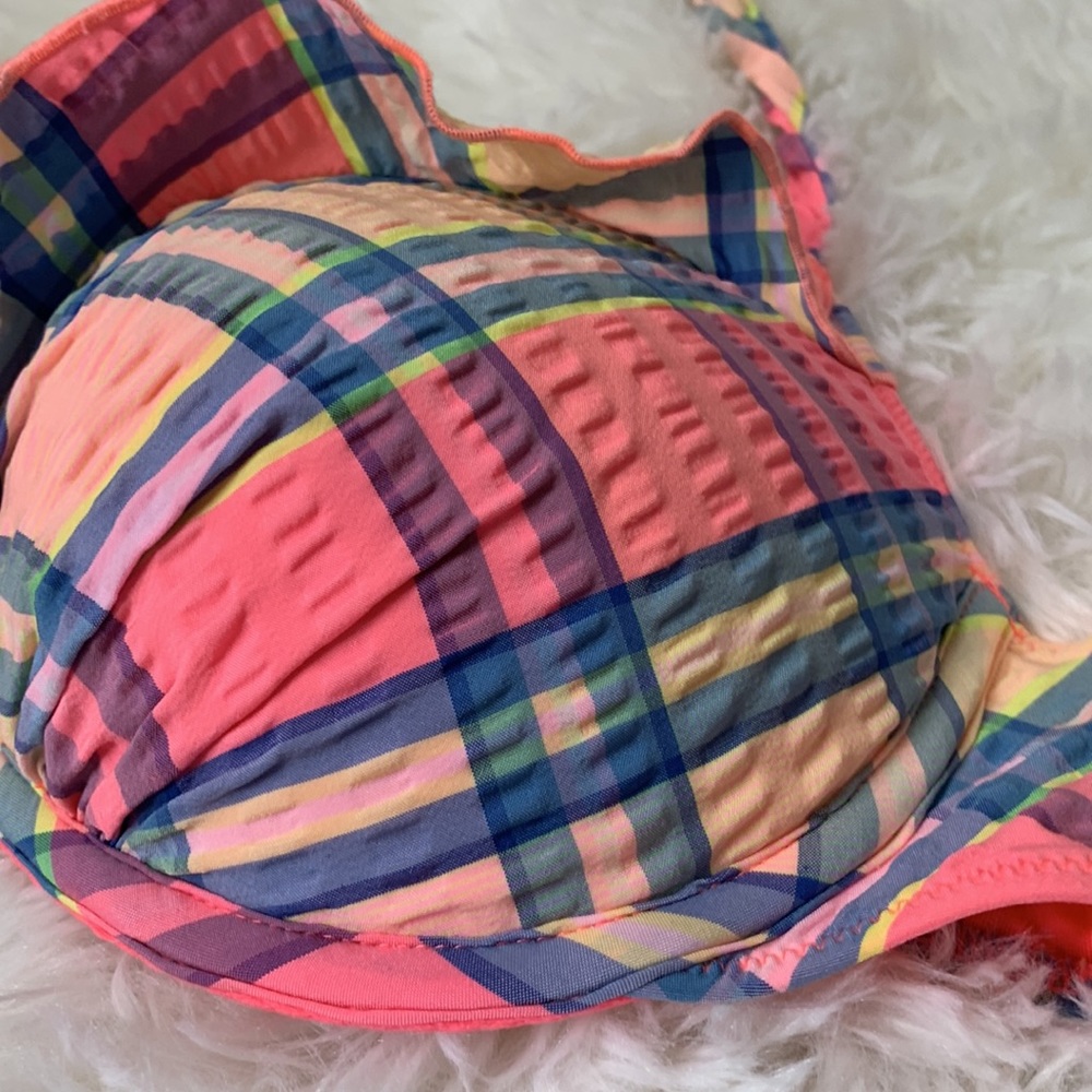 ❌SOLD❌Victoria’s Secret Swim Pushup Bikini Top - Picture 3 of 7